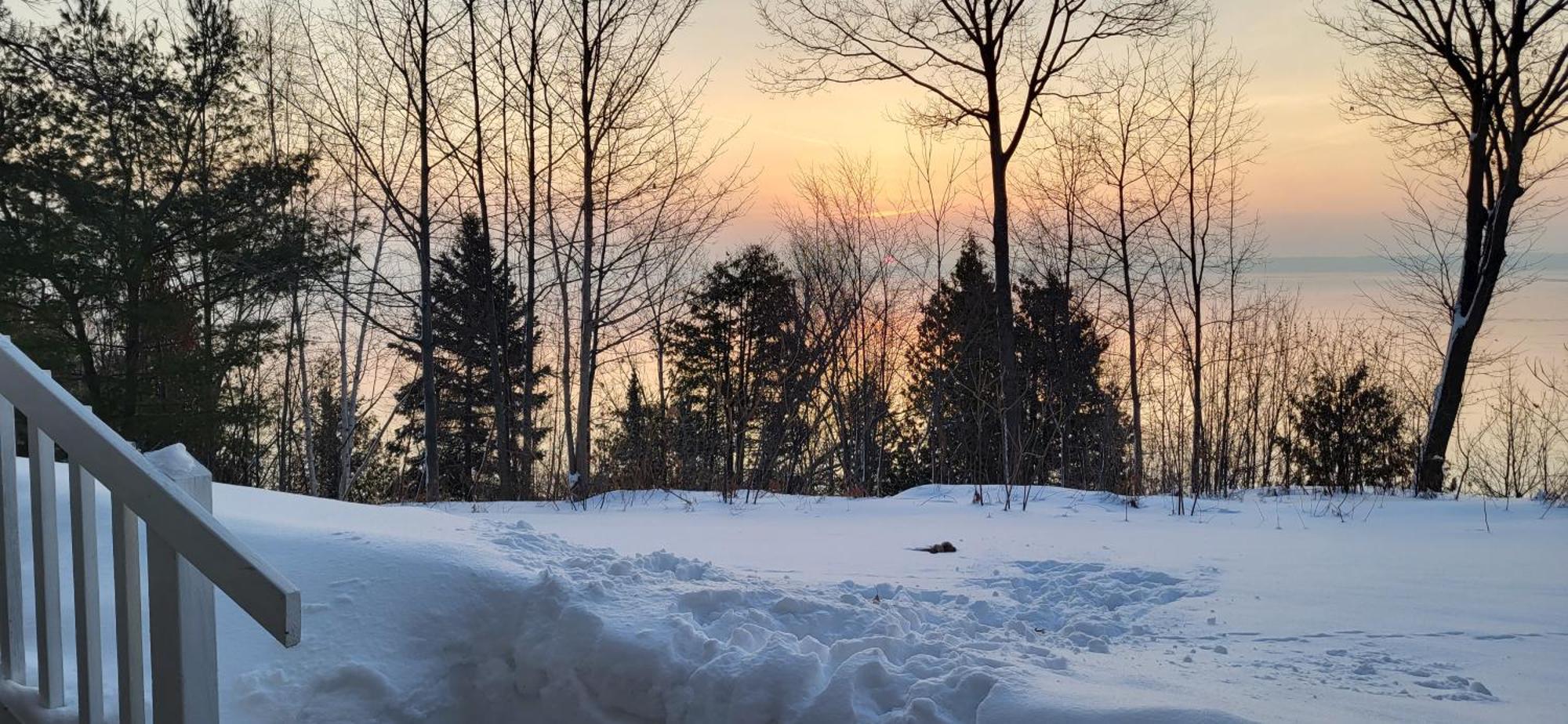 Chequamegon Lake Superior Lodge Бейфийлд Екстериор снимка
