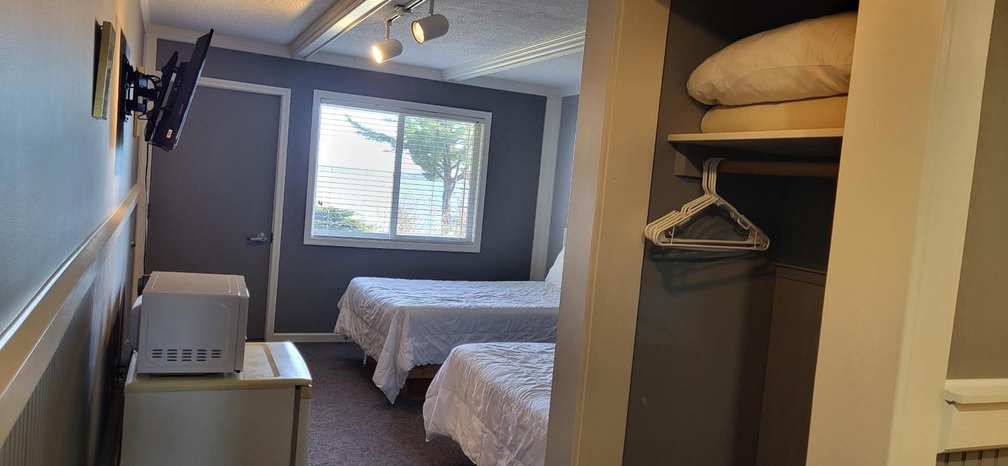 Chequamegon Lake Superior Lodge Бейфийлд Екстериор снимка